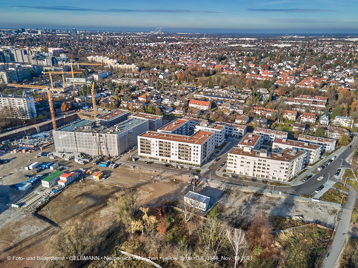 19.11.2021 - Luftbilder von der Baustelle Alexisquartier und Pandion Verde in Neuperlach